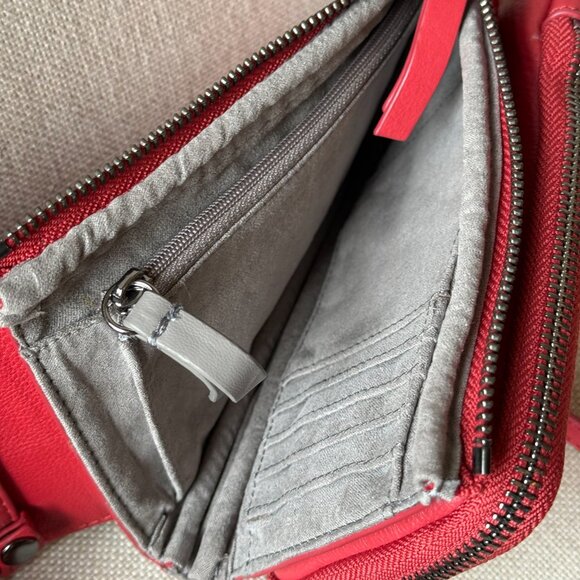 Vince Camuto Cross Body Bag - Color: Sangria - Barely Used - Picture 8 of 11